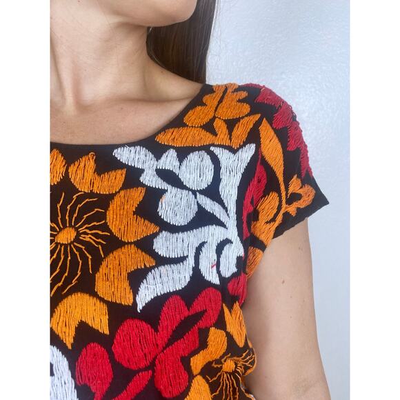 vintage 70s Orange Red EMBROIDERED BIRDS Jalapa Huipil MEXICAN Top os tunic boho - Picture 6 of 10